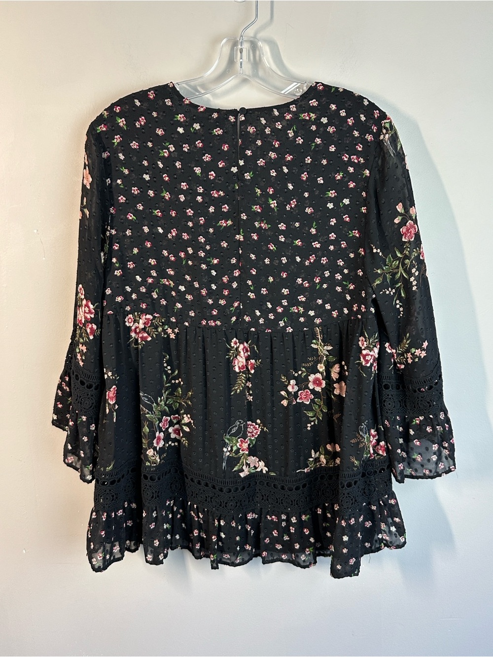 Maeve Anthropologie Black Floral Lace Blouse Size M Cottagecore Whimsigoth - Picture 3 of 11